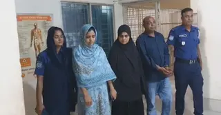 ঈশ্বরদীতে ব্যবসায়ীকে আটকে ৭ লাখ আদায়, দুই নারীসহ গ্রেপ্তার ৩